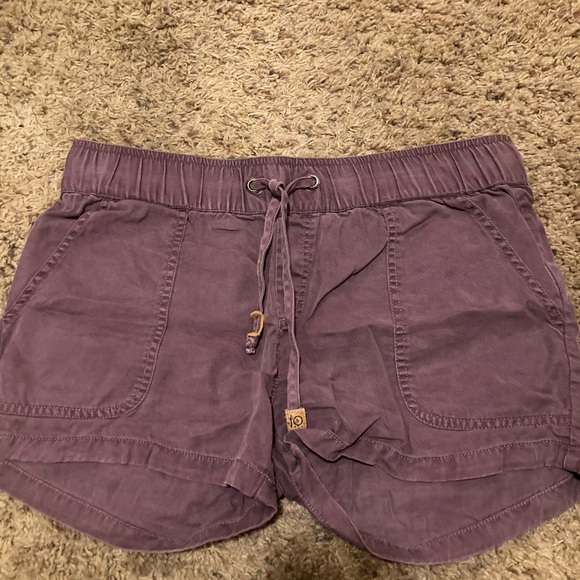 Purple 10 tree Womens shorts- medium - Picture 1 of 3